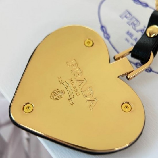 2025SS Keychain PRADA Prada New product with sophisticated and stylish design 2025SS Keychain PRADA Prada New product with sophisticated and stylish design